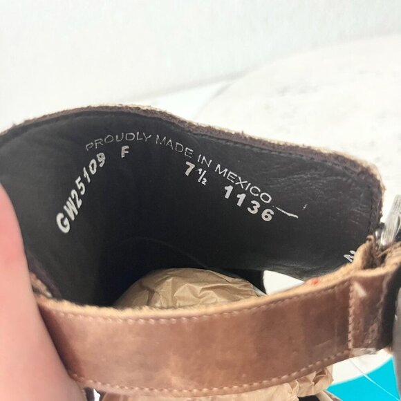 Lane Cream Ankle Boots with Brown Straps Sz 7.5 - Picture 9 of 11